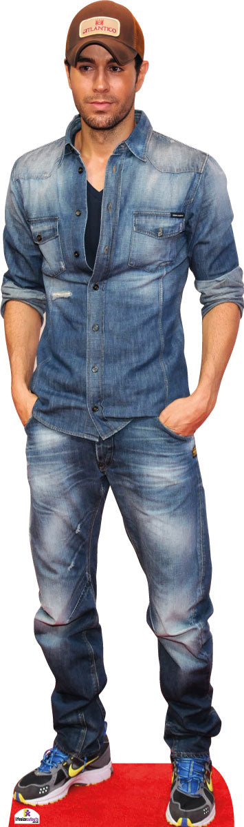 Enrique Iglesias 896 Celebrity Cutout